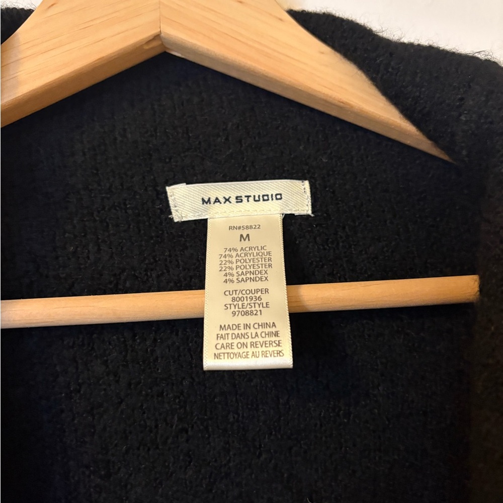 Colorblock Coat with Pockets - Picture 2 of 3